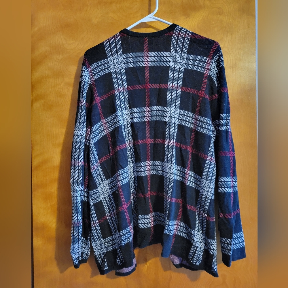 Plaid Cardigan - Picture 2 of 3